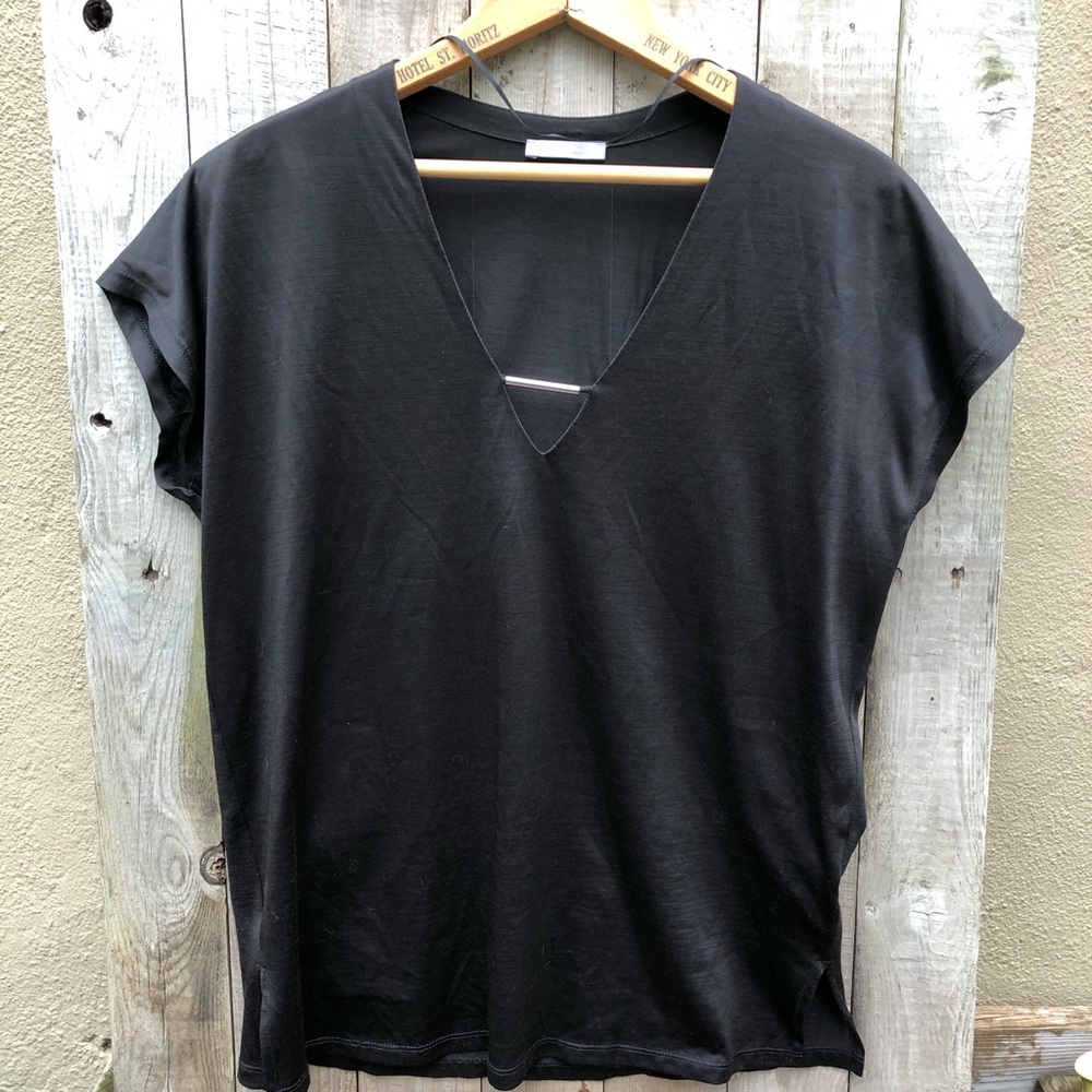 EUC Zara Black V Neck Top